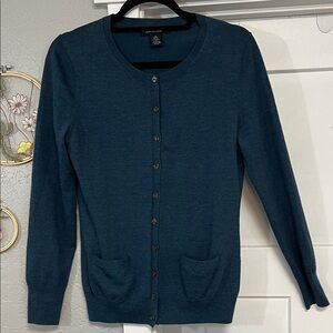 BANANA REPUBLIC EXTRA FINE MERINO WOOL CARDIGAN BLUE SIZE MEDIUM